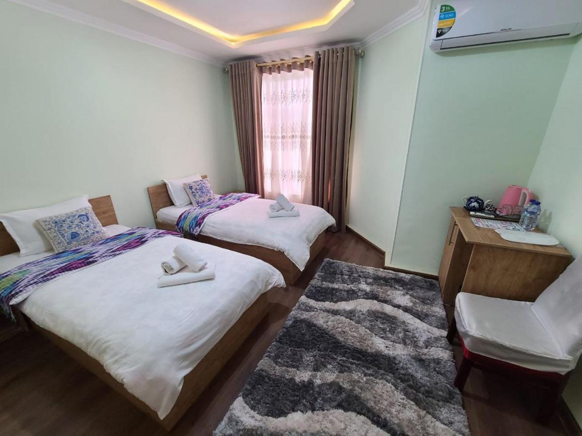 Samarkand City Center Hotel Esterno foto