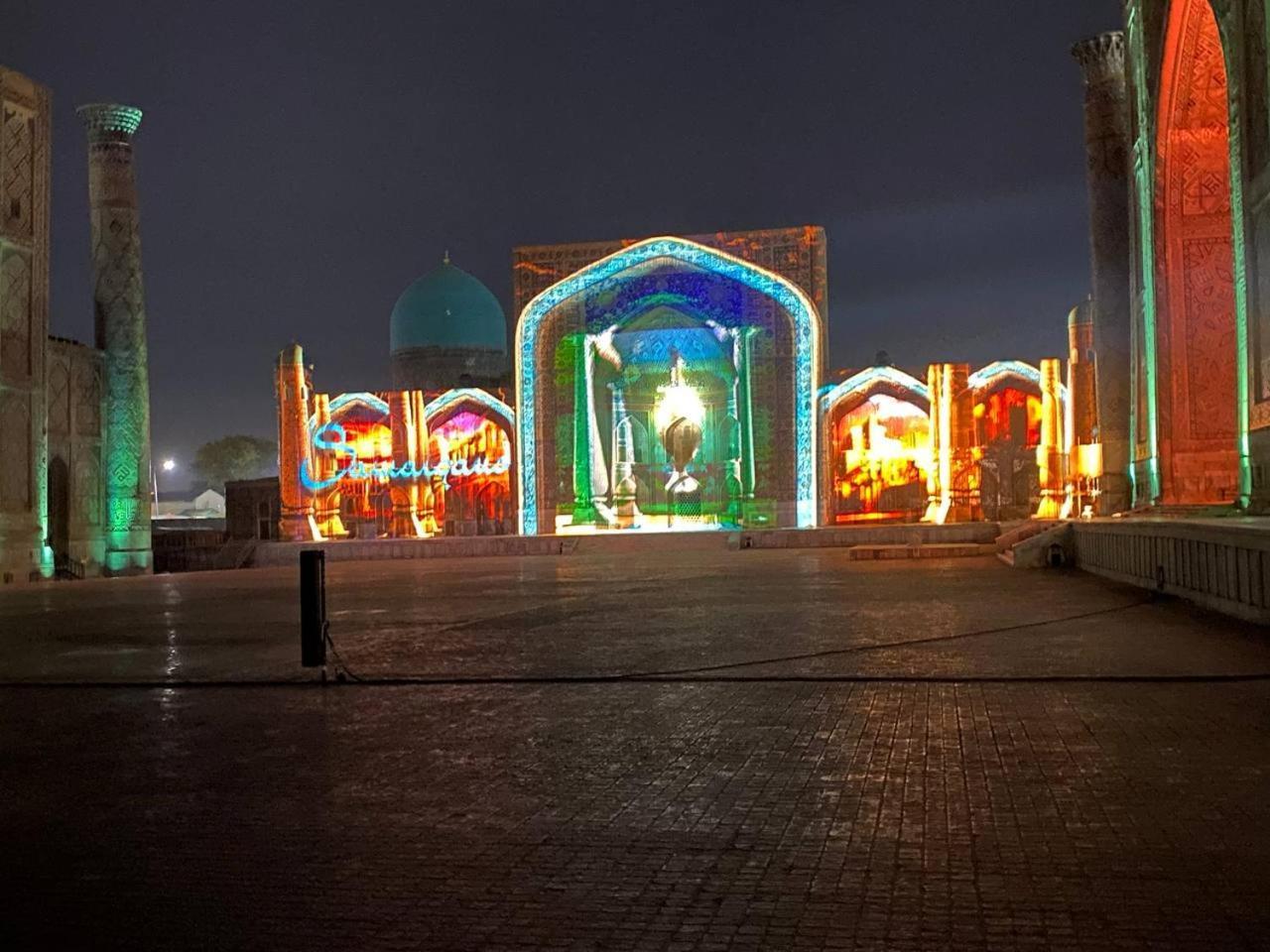 Samarkand City Center Hotel Esterno foto